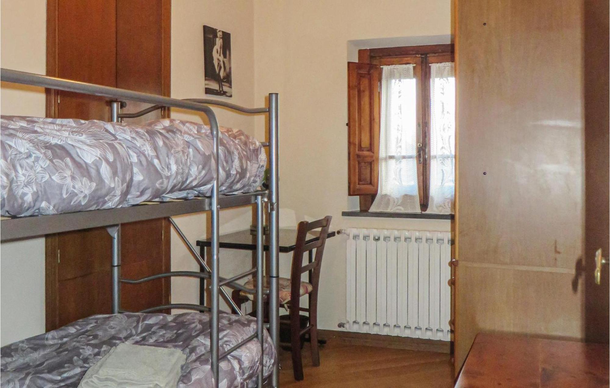 Holiday home Lovely In Montecatini Alto With Kitchen Nievole